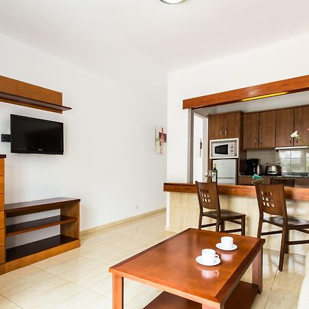 Hotel Labranda Playa Club à Puerto del Carmen  Extérieur photo
