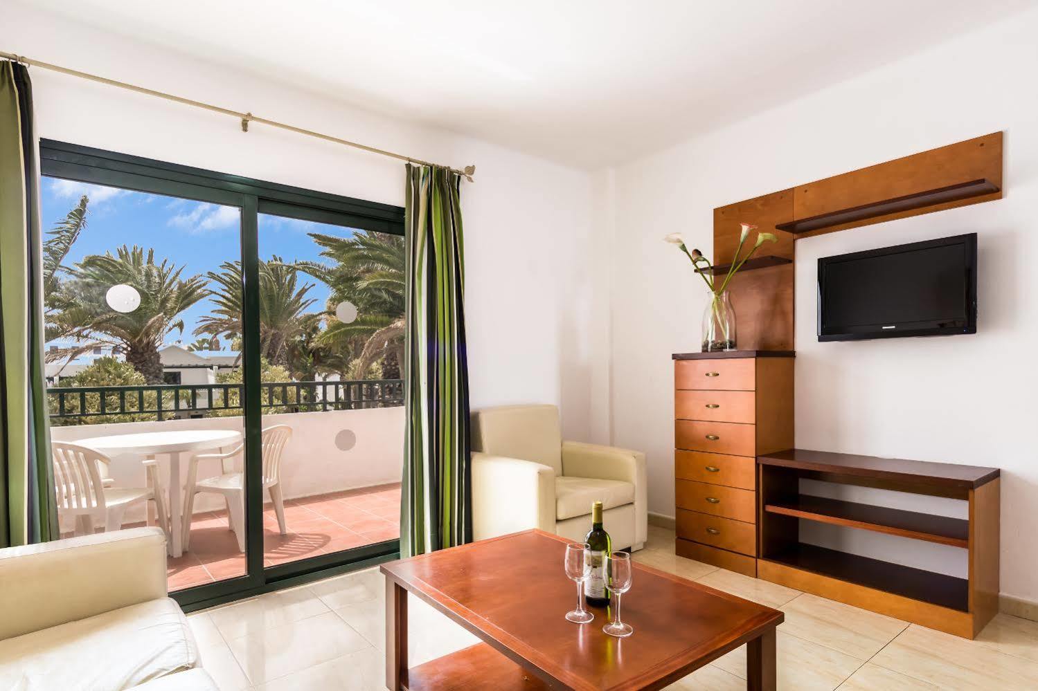Hotel Labranda Playa Club à Puerto del Carmen  Extérieur photo